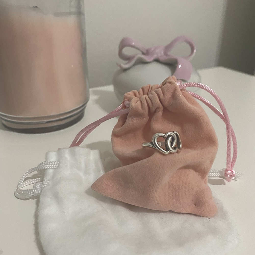 James Avery Retired Intertwined Linked Hearts Rin… - image 1